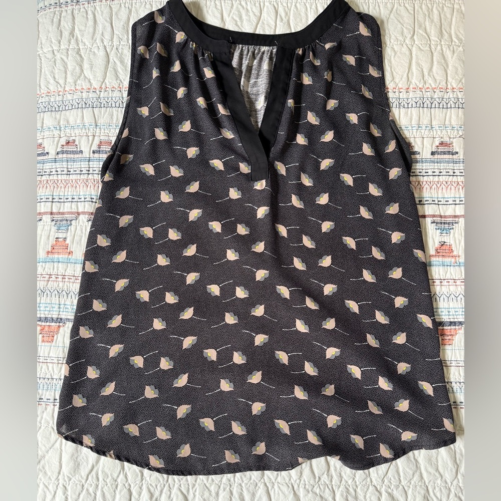 LOFT Black Sleeveless V-Neck Blouse with Cream & Blush Leaf Print